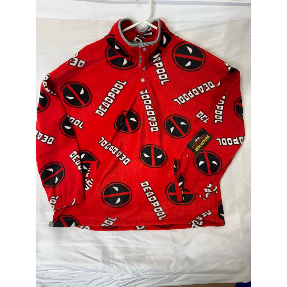 Marvel Deadpool 3 Fleece Jacket Unisex Size Large Snap-Up Red‎ Pullover Sweater